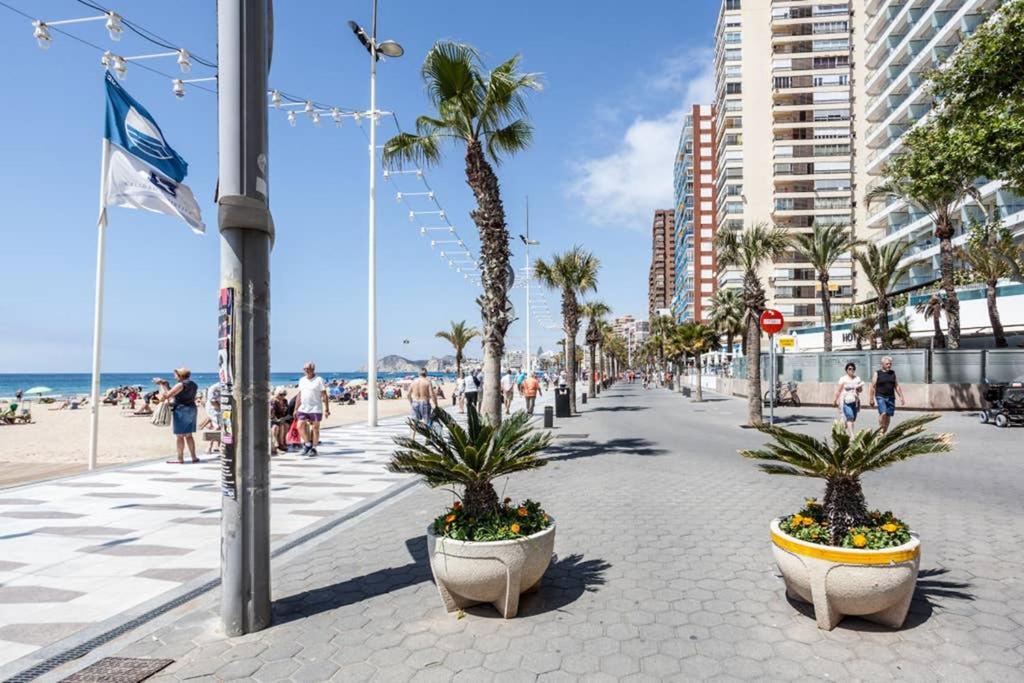 Levante Beach Front Of The Sea Estacha Benidorm Ngoại thất bức ảnh