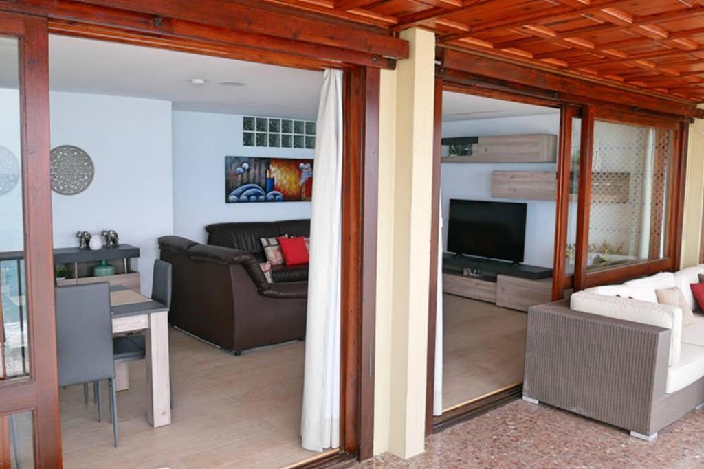 Levante Beach Front Of The Sea Estacha Benidorm Ngoại thất bức ảnh